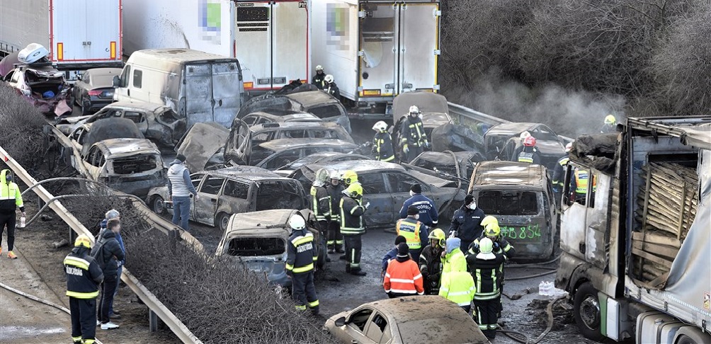 soobrakajka Ungarija nad 40 vozila