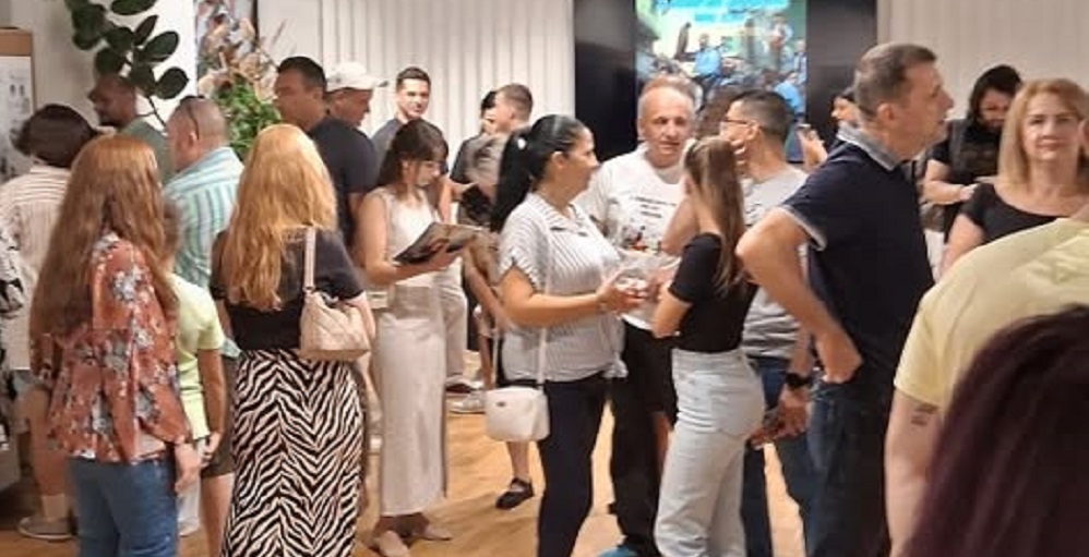 Otvoreni 22 megunaroden strip centar