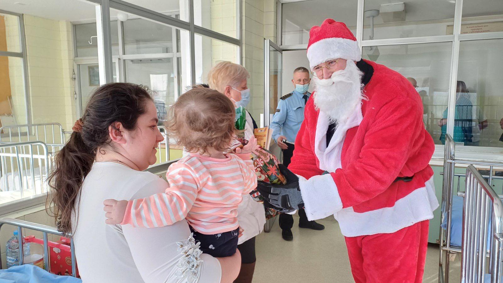 Dedo mraz plicija 11