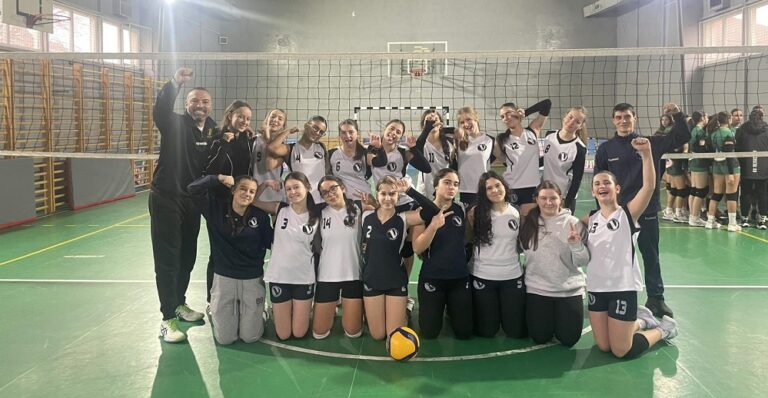 Pionerki Viola Volej