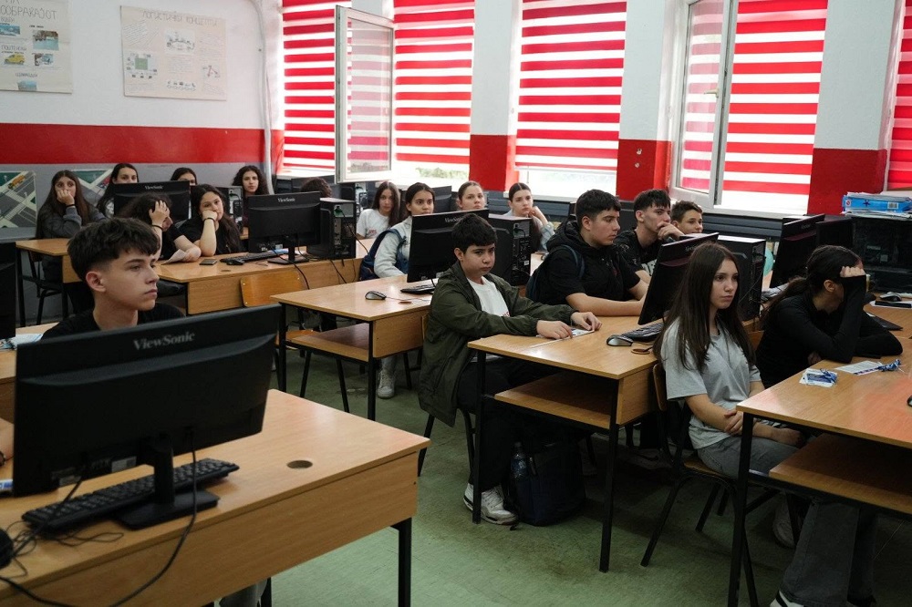 Ucenici sredno UZUS
