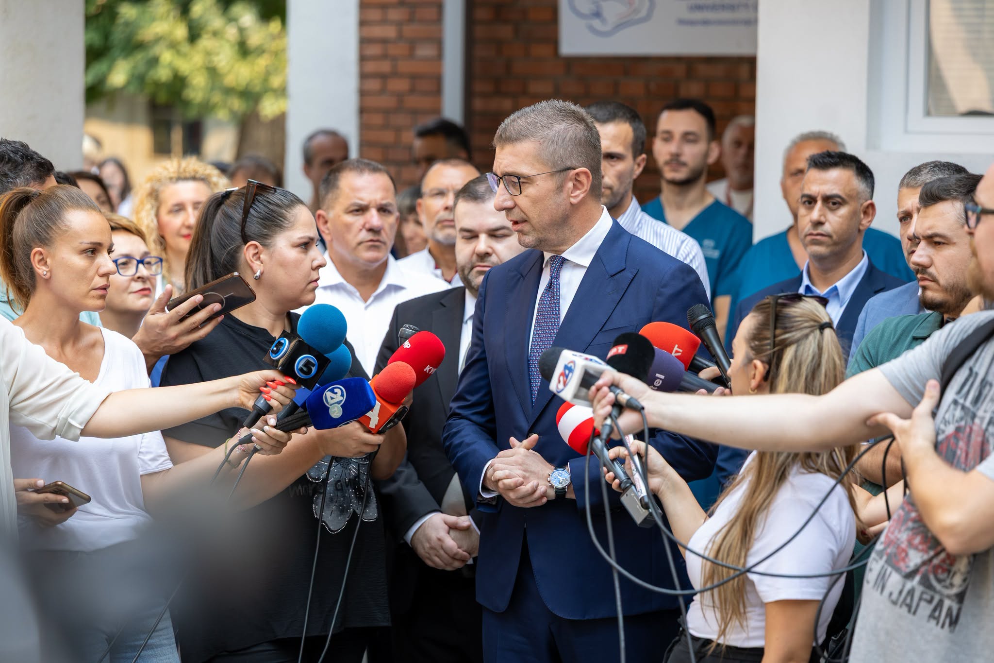 Мицкоски за „Ласкарци“: Вие бркате, затворате, тие ги пуштаат на слобода