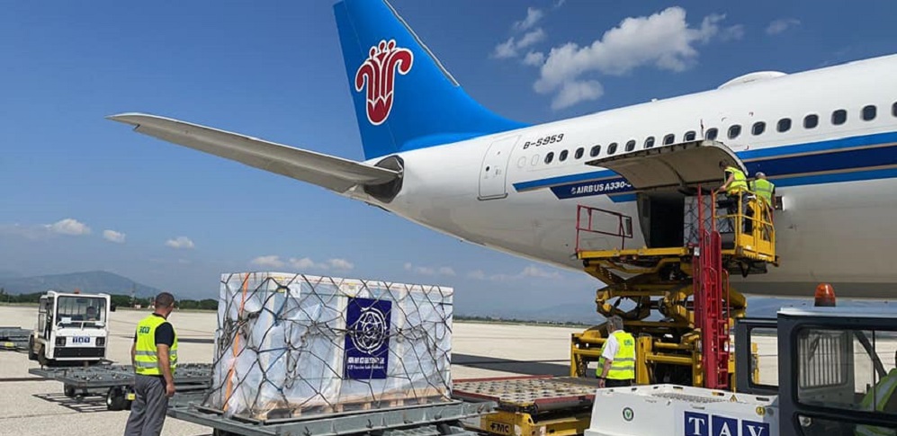 vakcini na skopski aerodrom