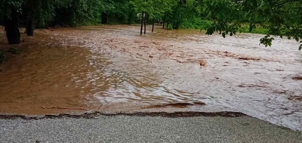 Izlevanje na vodata Kavdarci