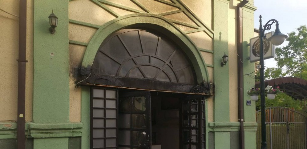 pozar vo bitoila vo bugarski klub