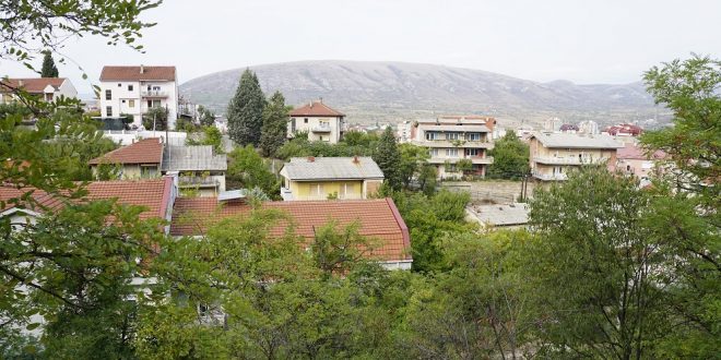 Veles bolnicki dol