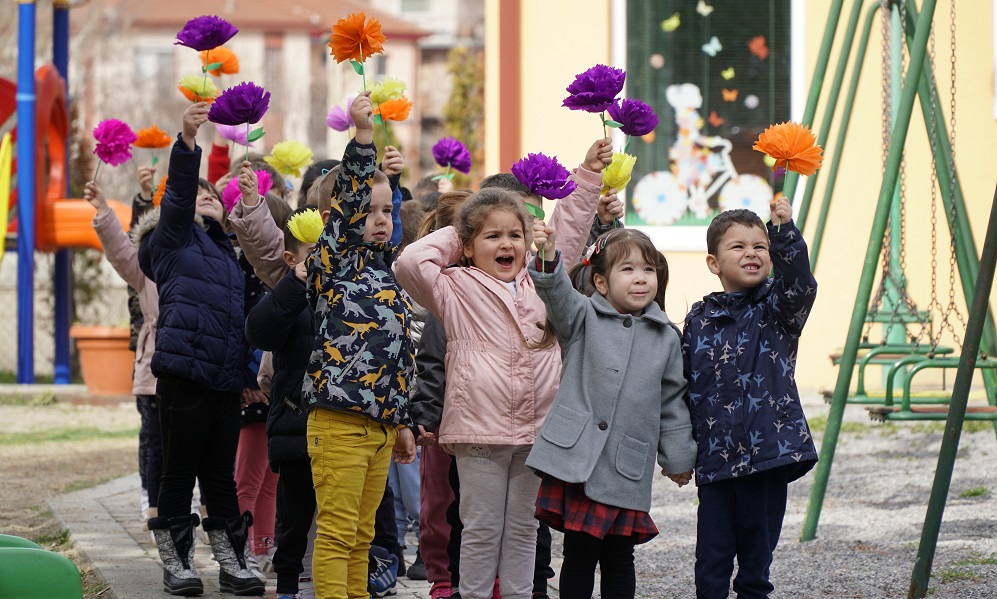 decinja od gradinka delat cvekinja